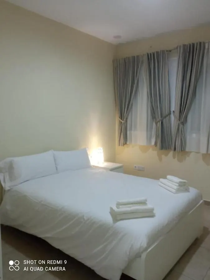 Invecar Holding Apartment Seville